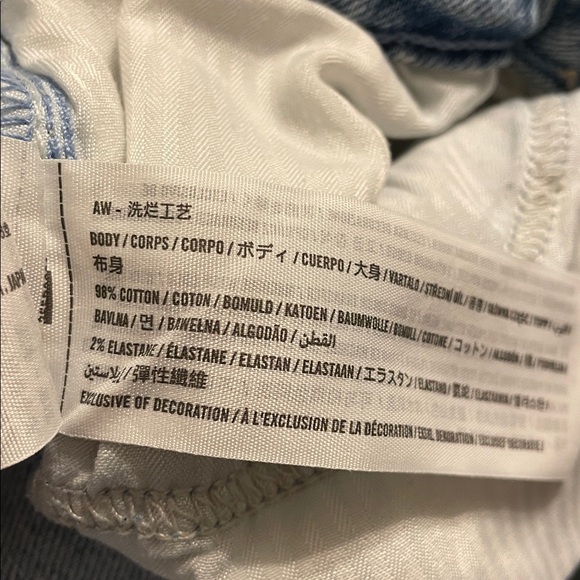 G6- Vintage Women’s 6 Hollister Light Blue Heart Patch Flare Jeans - Picture 5 of 5